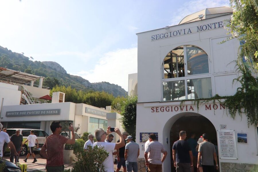 Capri and Anacapri tour: Faraglioni and Caves from Sorrento - Anacapri: the quieter first stop