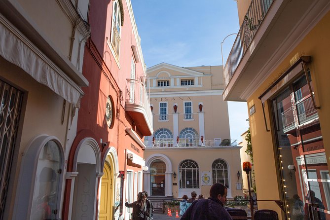 Capri and Blue Grotto Day Tour from Naples or Sorrento - Capri’s Piazzetta and the final hour