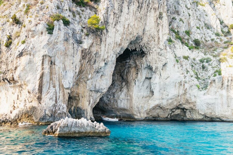 Capri: Island Boat Trip with Grottos - Why a one-hour cruise is a smart first look at Capri