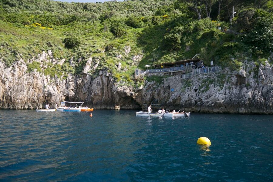 Capri: Island Sightseeing Tour with Blue Grotto Stop - Scugnizzo Statue and Tiberius’ Leap