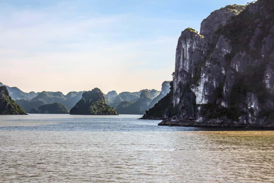 Cat Ba: Lan Ha and Ha Long Bay Boat Tour with Kayaking, Cave - Swimming and snorkeling at Ba Trai Dao Beach