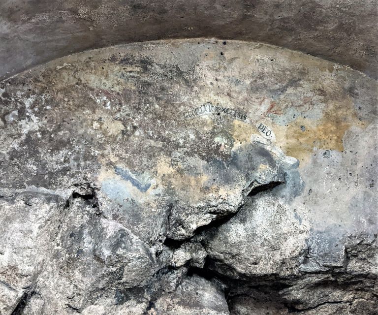 Catania: Underground Catania Tickets and Guided Tour - Lava caves and the force of Mount Etna