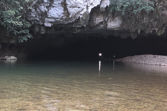 Charlie's Cave Tubing Tour for cruisers (lunch included) - The long ride from Belize City to Nohoch Che’en