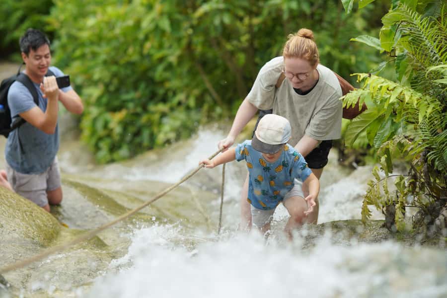Chiang Mai: Bua Thong Sticky Waterfall & Huge Cave & Buffet - The guides make the biggest difference