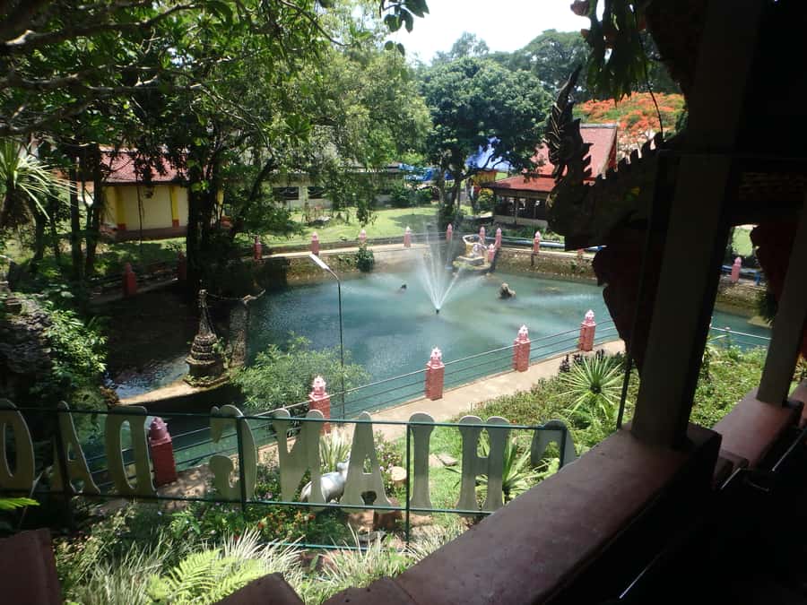 Chiang Mai: Full-Day Chiang Dao Caving & Jungle Kayaking - What to bring, wear, and expect to get wet