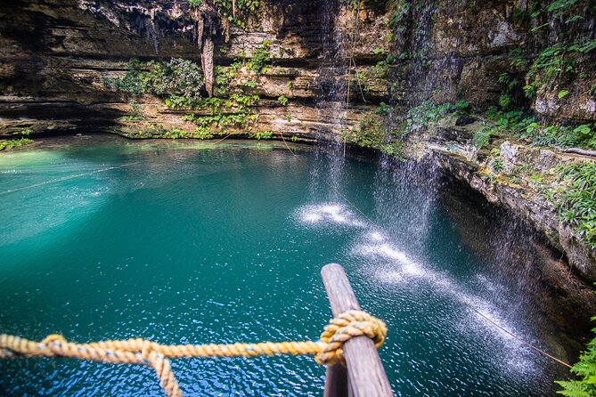 Chichen Itza, Cenote, and Valladolid Tour - Guides, group size, and the pace of the day