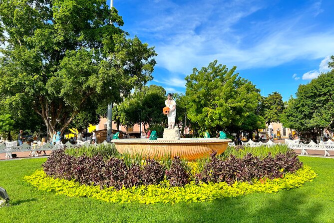 Chichen Itza, Cenote & Valladolid Tour with Tequila and Lunch - The guides can make or break a long bus day