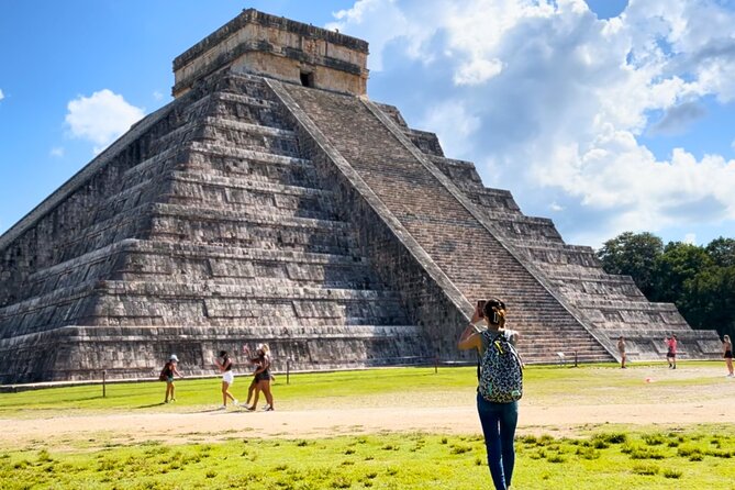 Chichen Itza Gastronomic, Valladolid and Cenote Extremo - The pace, group size, and guide service