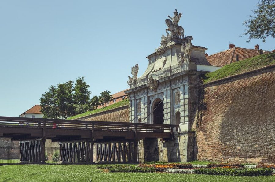 Cluj: Turda Salt Mine, Corvin Castle, Alba Carolina Tour - Is $140 a fair price?