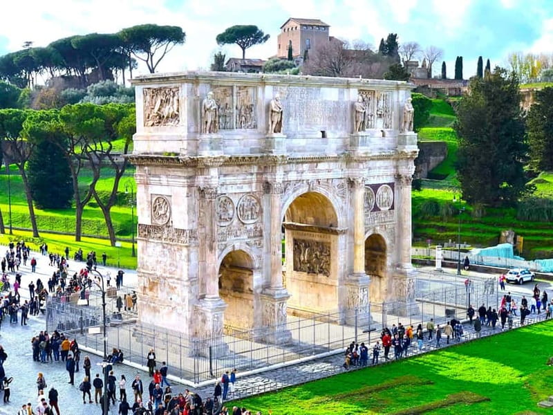 Colosseum Underground All-Access Experience w/ Ancient Rome - The Roman Forum rewards careful attention