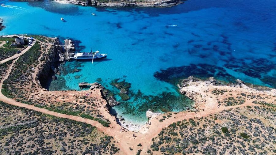 Comino: Blue Lagoon & Caves Boat Cruise - Practical timing advice for a better day