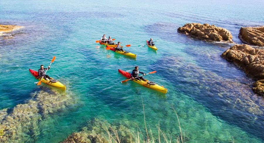 Costa Brava: Sea Caves Kayaking and Snorkeling Tour - Why S’Agaró Bay works so well for a short kayak trip