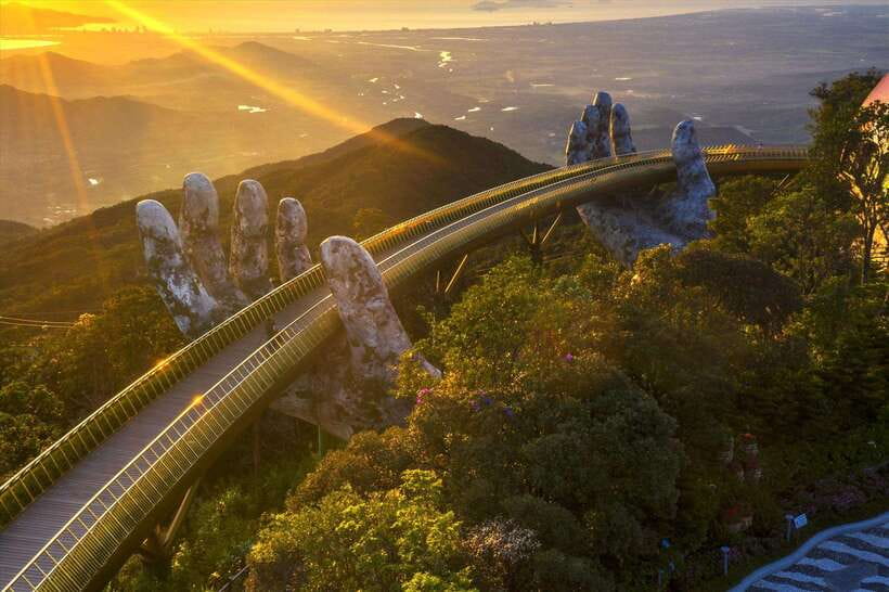 Da Nang: Golden Bridge, Lady Buddha, Marble Mt & Am Phu Cave - Am Phu Cave, karma, and the afterlife