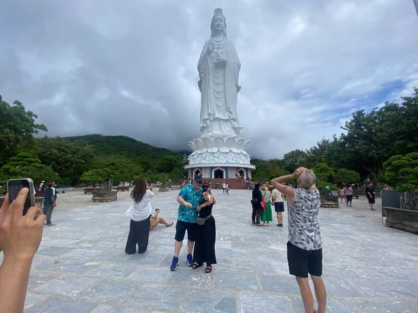 Da Nang/Hoian: Marble Mountain, Am Phu Cave, Monkey Mountain - What the guide adds to the experience