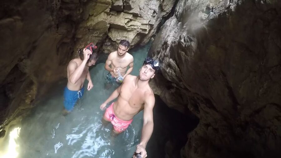 Dubrovnik:All inclusive Private Tour with Blue Cave Visit - Why the skipper makes or breaks the day