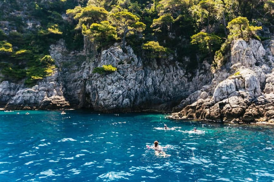 Dubrovnik: Blue Cave and Elafit Small Group Boat Exploration - What this $70 Dubrovnik boat trip is really like