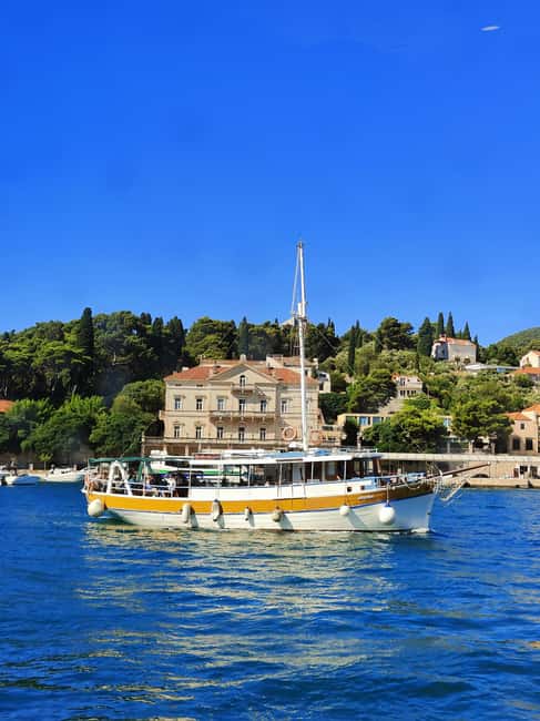 Dubrovnik: Blue Cave & Elaphiti Islands Full-Day Boat Tour - Why this boat trip works for a first day on the islands