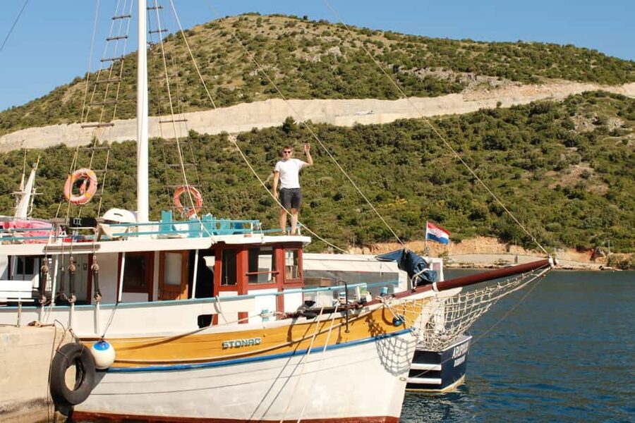 Dubrovnik: Blue Cave & Elaphiti Islands Full-Day Boat Tour - The ride back to Dubrovnik
