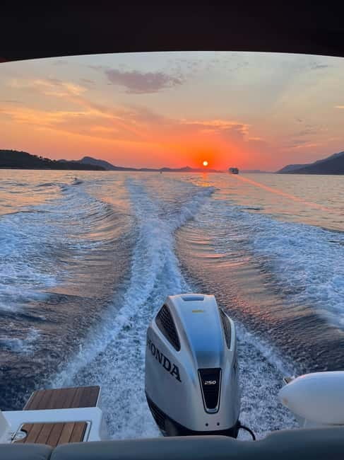 Dubrovnik: Blue Cave, Green Cave & Sunj Beach Speedboat Tour - What is included for $73