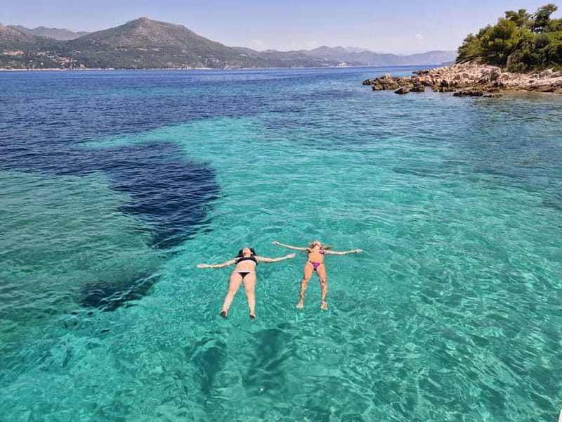 Dubrovnik: Blue Cave, Green Cave & Sunj Beach Speedboat Tour - Racing from Dubrovnik to Koločep
