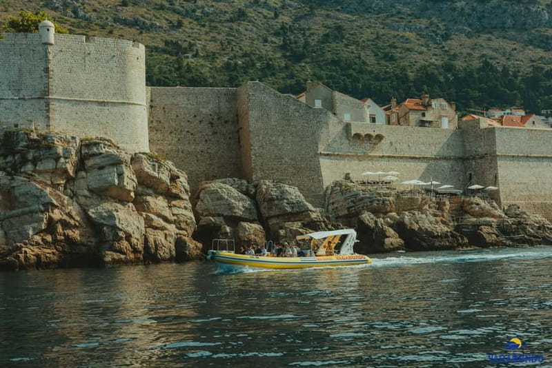 Dubrovnik: Morning Blue Cave speedboat tour with drinks - What the $82 price includes