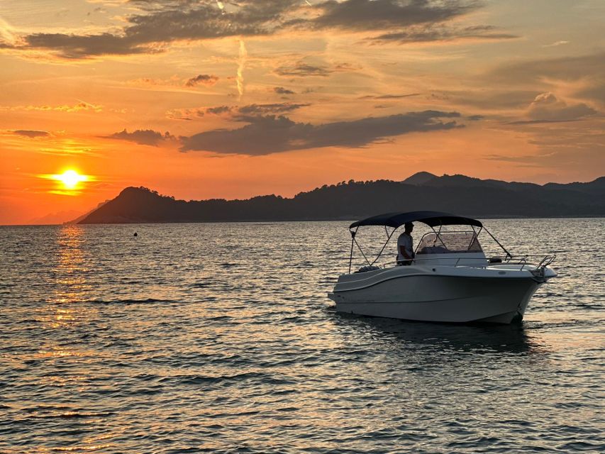 Dubrovnik: Private Elaphiti Islands and Blue Cave Tour - Lopud offers more than a lunch stop
