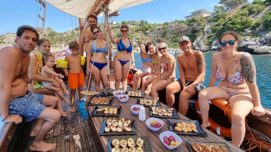 East Palermo: boat tour among caves and breathtaking landscapes - What is included, and what you still need