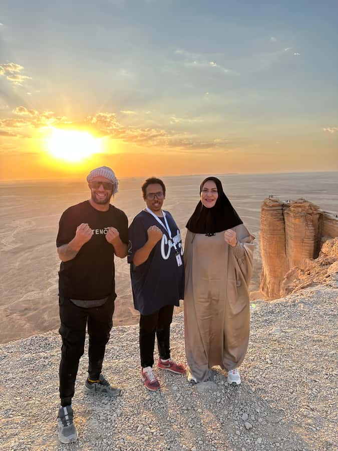 Edge of The World Riyadh,Camel Ride ,Bat Cave Visit & Dinner - Key points to know before you go