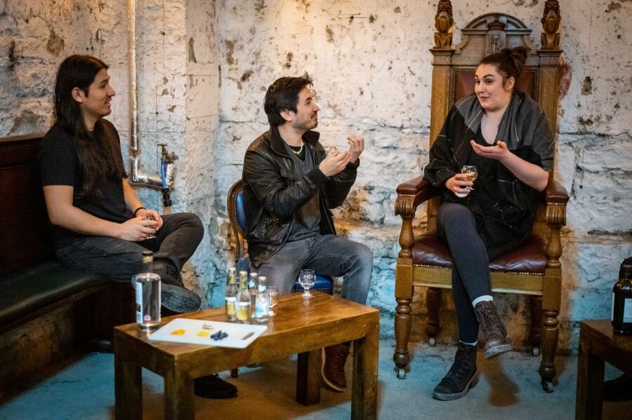 Edinburgh: Gin Tasting at Underground Venue - Who should book this gin tasting?