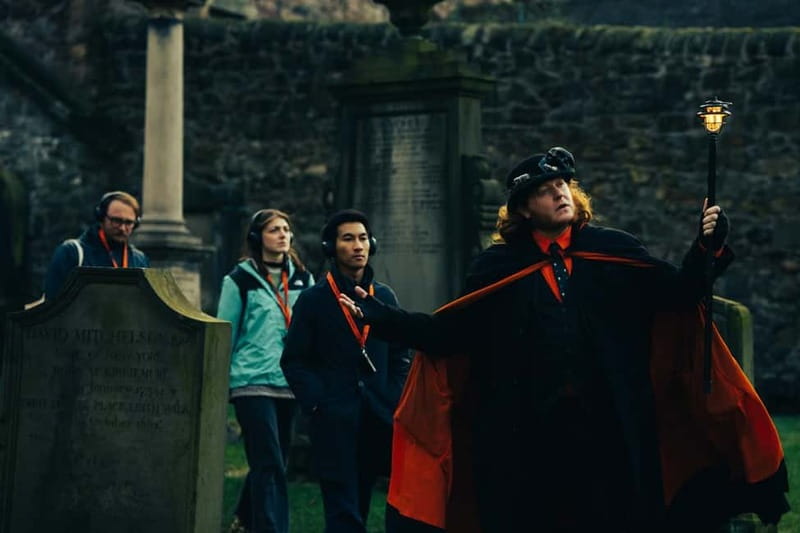 Edinburgh: Underground Vaults and Graveyard Evening Tour - Key points to know before booking