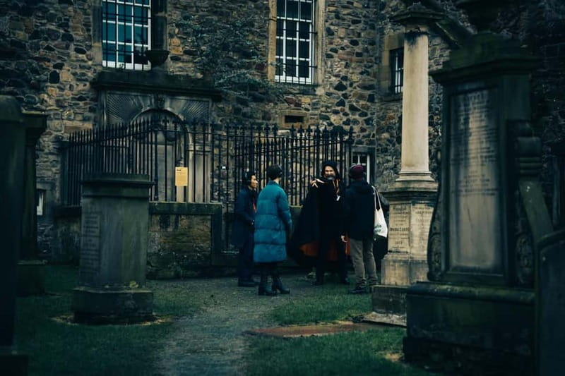 Edinburgh: Underground Vaults and Graveyard Evening Tour - Starting beneath the Mercat Cross