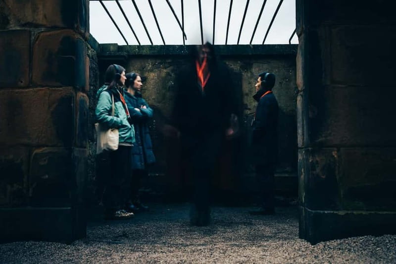 Edinburgh: Underground Vaults and Graveyard Evening Tour - Entering the Blair Street Underground Vaults