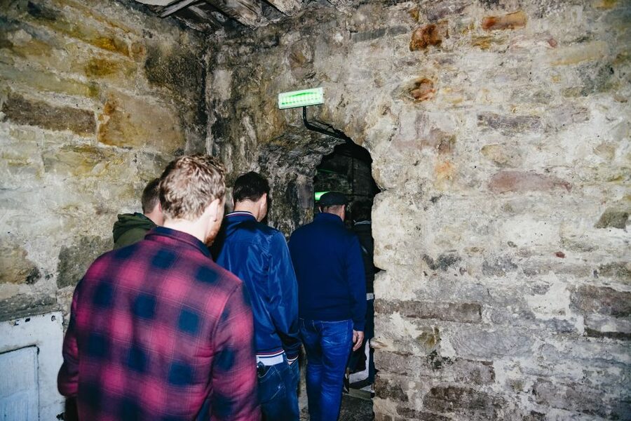 Edinburgh: Underground Vaults Tour - Ghost stories without losing the historical thread
