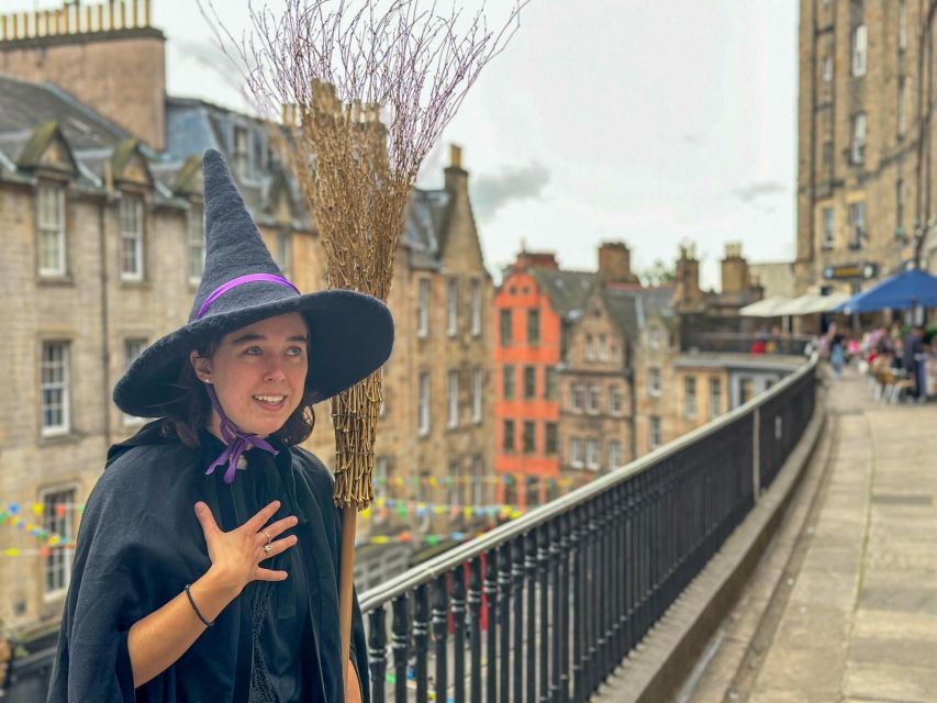 Edinburgh: Witches & Haunted History Walking Tour - Practical advice for getting the most from the walk