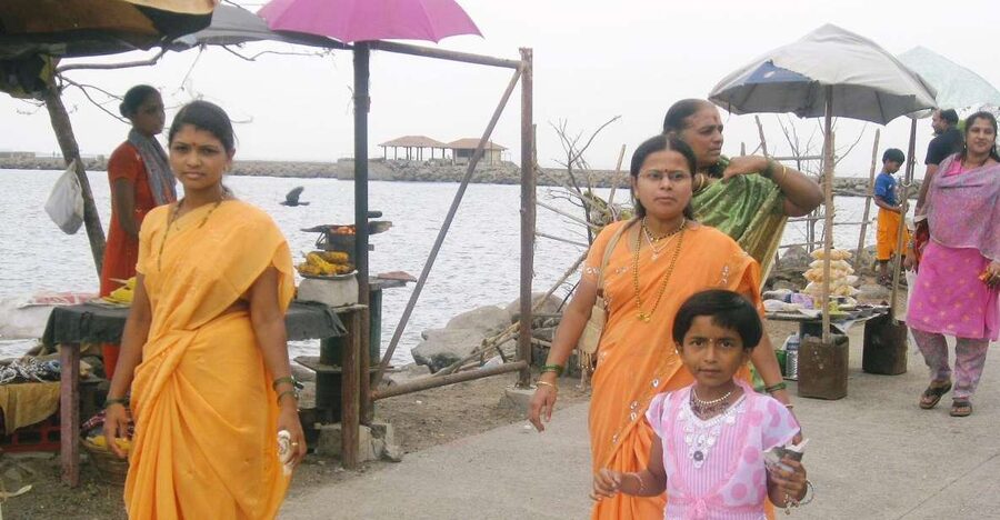 Elephanta Cave Tour with Bollywood Tour - What you see inside Cave 1