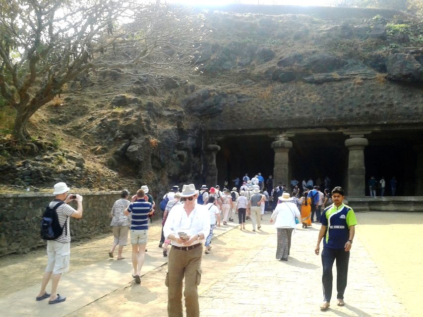 Elephanta Cave Tour with Bollywood Tour - Who will enjoy this Mumbai combination?