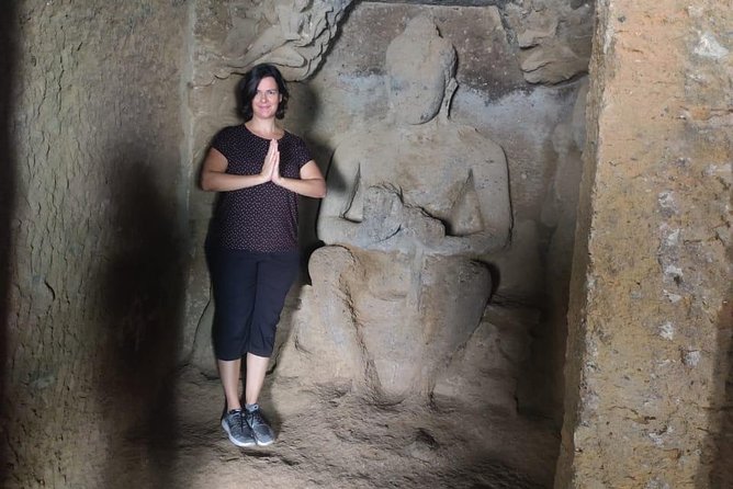 Elephanta Caves & Island Guided Private Tour - A private guide changes the experience