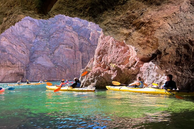 Emerald Cave Express Kayak Tour with Scenic & Historic Stops - Who should book this outing?