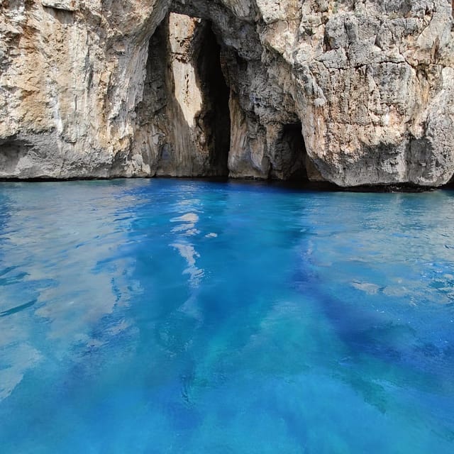 EXCURSION VISIT TO THE SANTA MARIA DI LEUCA CAVES - What to bring and how to prepare