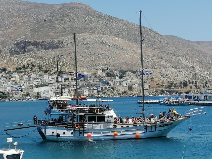 From Ag Anna: Rina's Cave and Ano and Kato Koufonisi Cruise - The return to Agia Anna takes patience