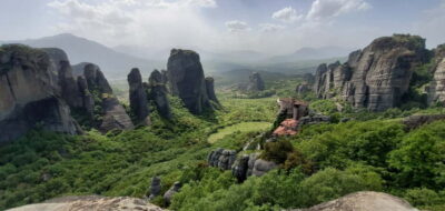 From Athens: Meteora Caves & Monasteries Day Trip by Train