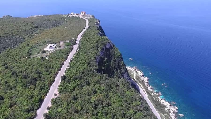 From Beirut: Jeita Grotto, Harissa & Byblos Private Day Tour - Byblos, from harbor to old souk