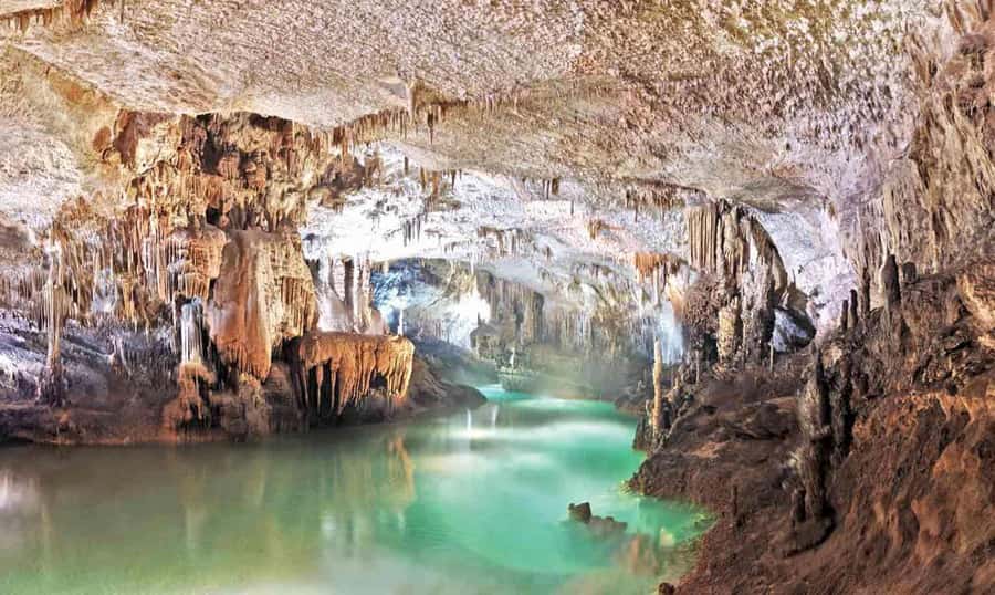 From Beirut: Jeita Grotto, Harissa & Byblos Private Day Tour - From Beirut to Nahr el-Kalb