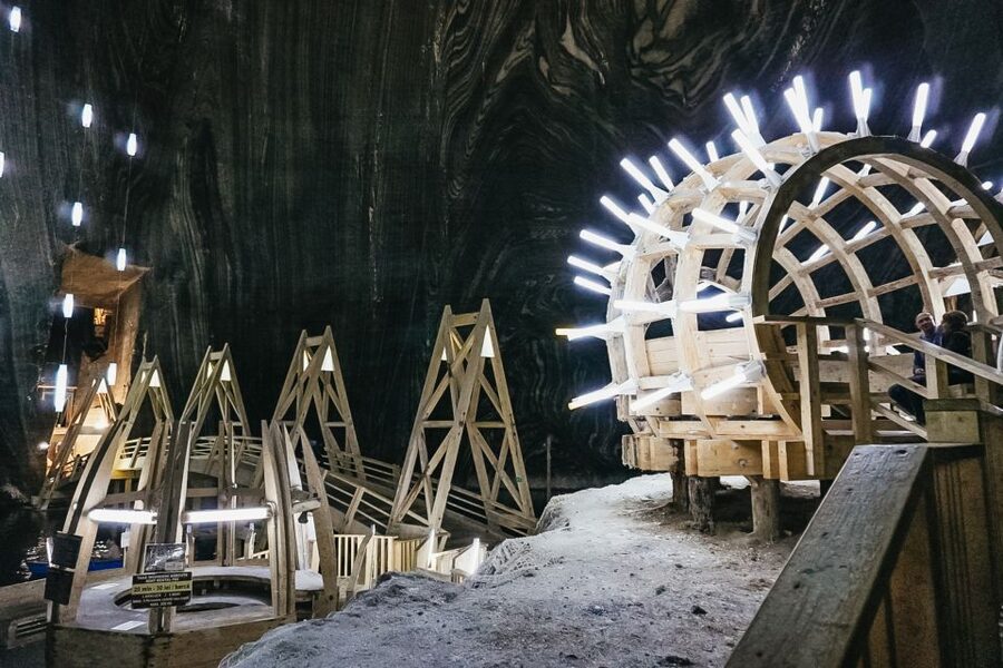 From Cluj: Turda Salt Mine, Gorge, and Remetea Full-Day Trip - Hiking Turda Gorge for two hours