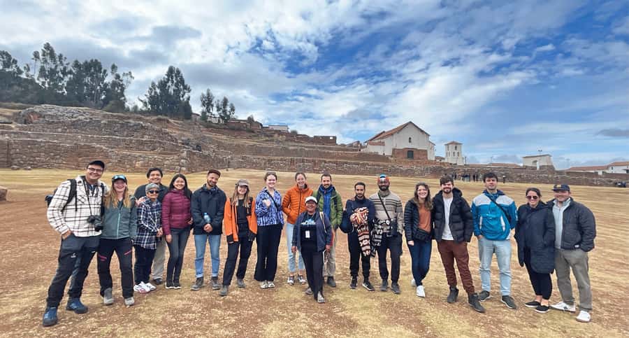 From Cusco: Sacred Valley & Maras Salt Mines Tour with Lunch - Maras salt ponds turn a working site into a history lesson