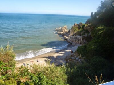 From Granada: Skip-the-Line Nerja Cave and Frigiliana