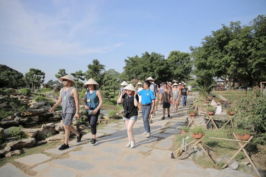 From Hanoi: Bai Dinh, Trang An, and Mua Cave Full-Day Tour - Hanoi pickup and the ride to Ninh Binh
