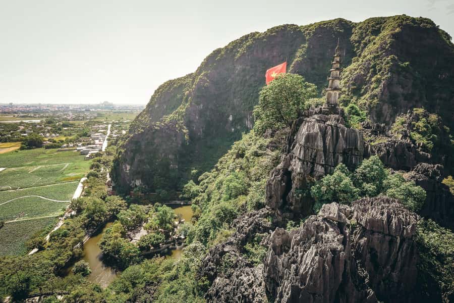From Hanoi: Hoa Lu, Tam Coc, and Mua Cave Adventure Day Tour - Hoa Lu and Vietnam’s early royal past