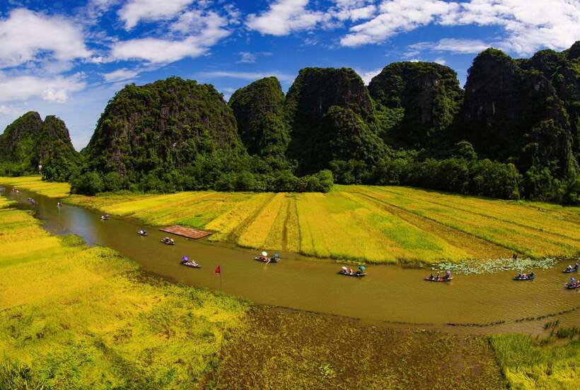 From Hanoi: Trang An Eco-tourism -Bai Dinh pagoda & Mua Cave - Why this Ninh Binh day trip works