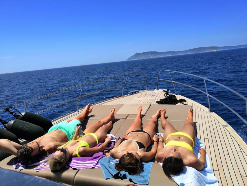 From Hvar: Unforgetable Tour to the Island Vis and Blue Cave - The guides shape the day